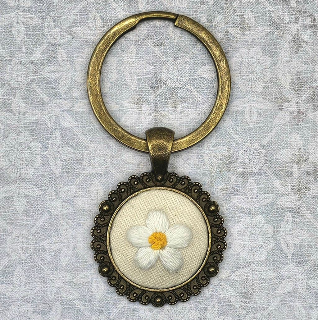 Daisy Flower - Brass Keychain- Hand Embroidery