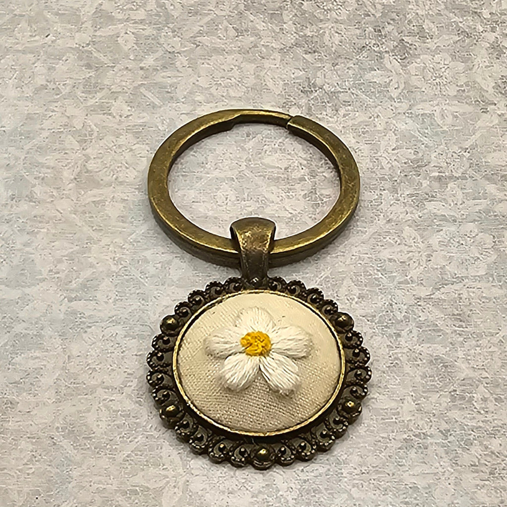 Daisy Flower - Brass Keychain- Hand Embroidery