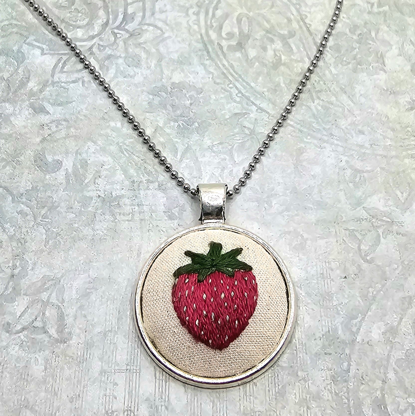Strawberry Necklace - Silver - Hand Embroidery